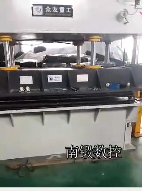 160噸熱壓成型液壓機(jī)試機(jī)視頻 