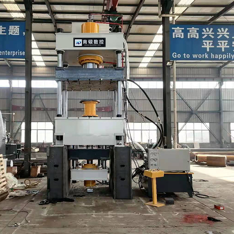 400噸四柱油壓機(jī)操作說明
